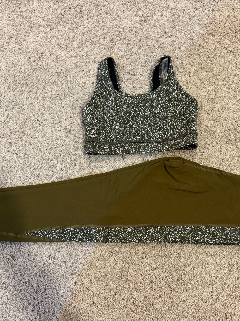 ZYIA Olive Green & Speckled Sports Bra and Leggings Set